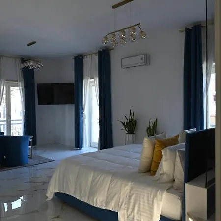 Nm Luxury Pompeya