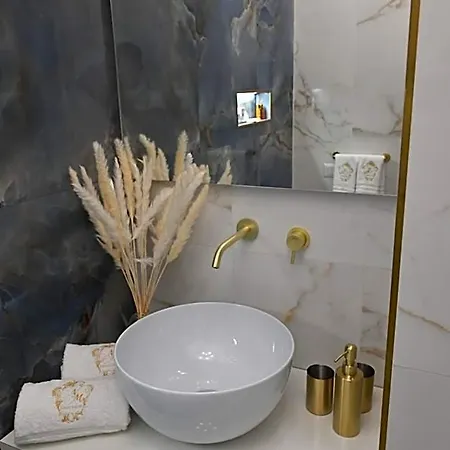 Nm Luxury 4* 폼페이